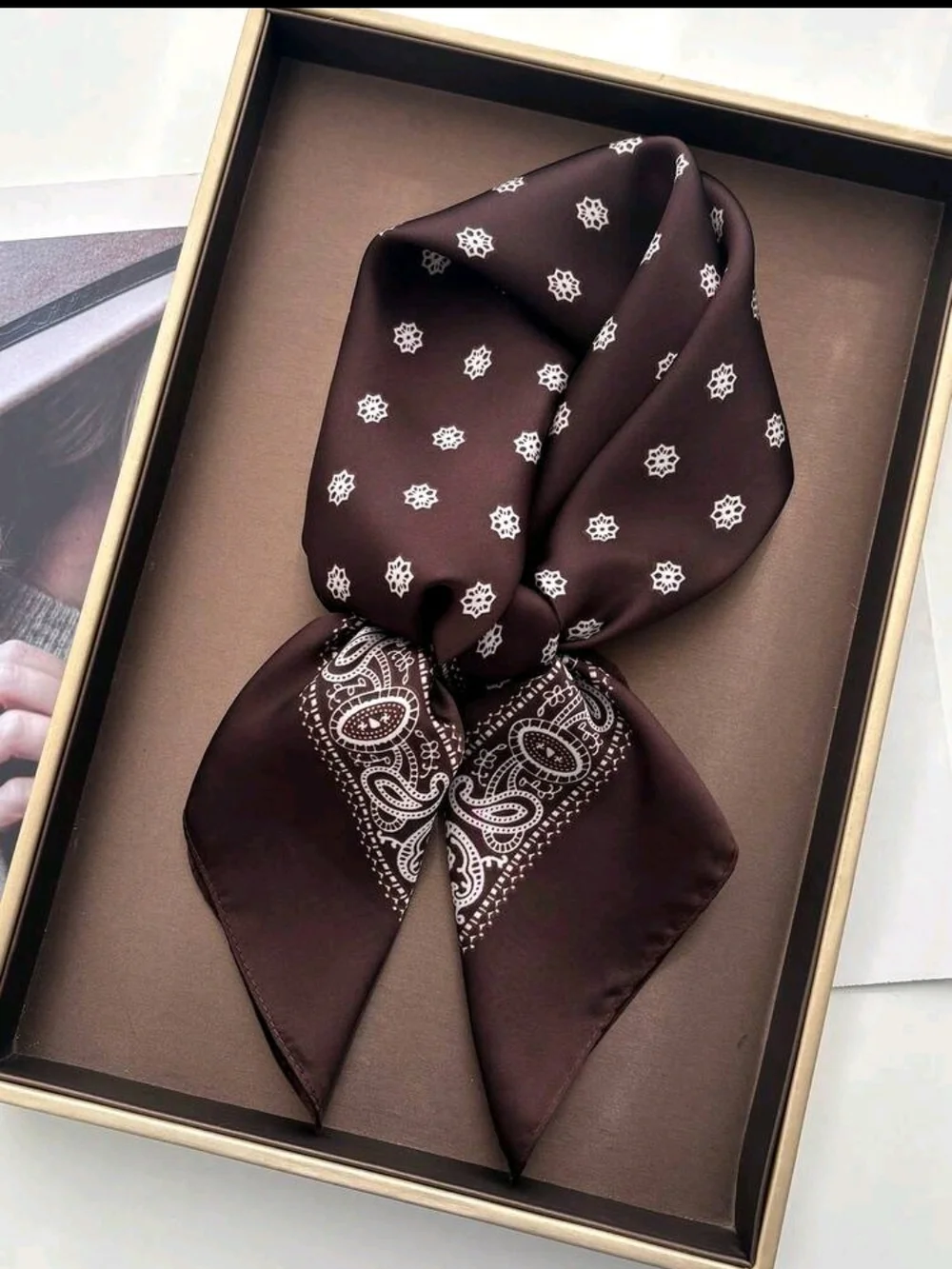Men's Brown Patterned  Neck Scarf 26.8